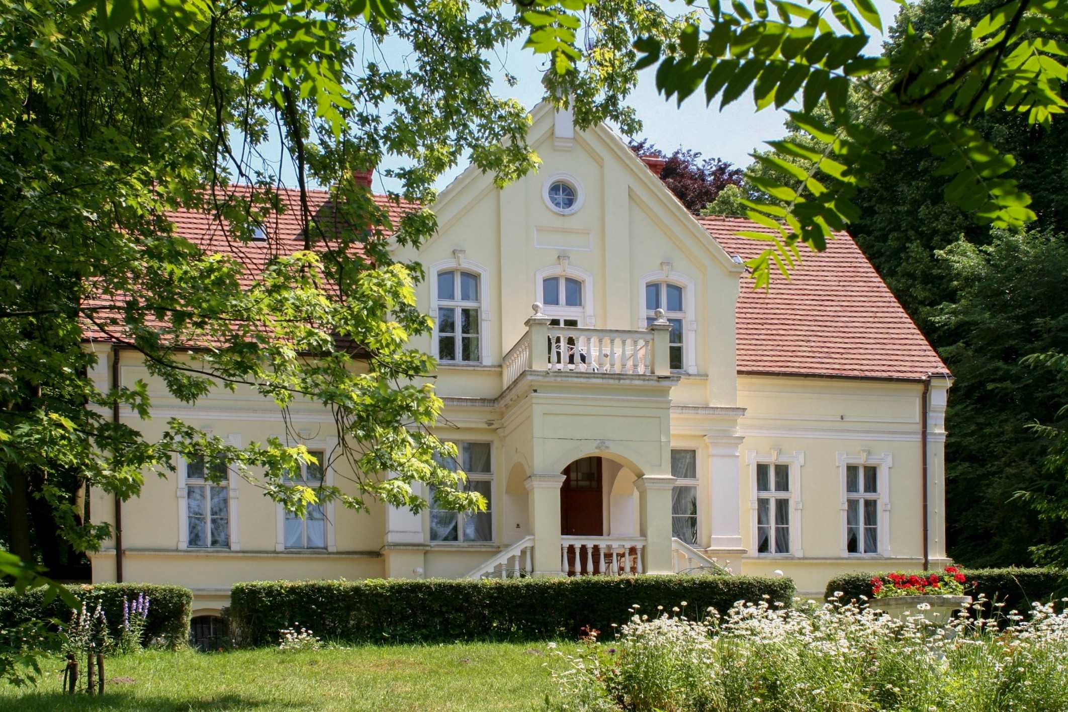 Immagini Casa padronale nel nord della Polonia
