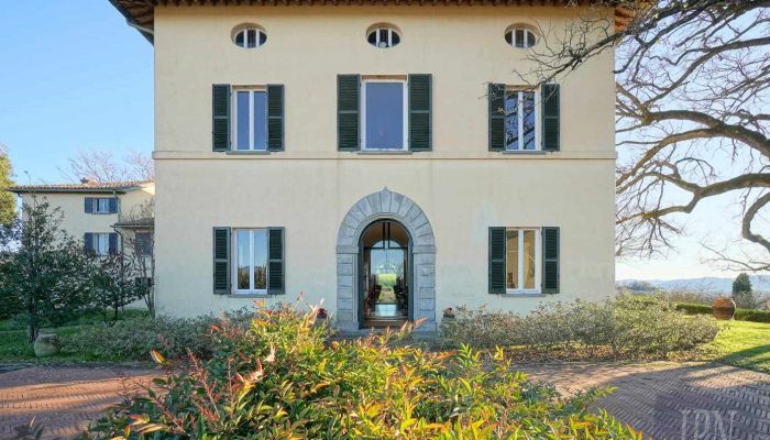 Villa storica in vendita Città di Castello, Umbria,  Italia