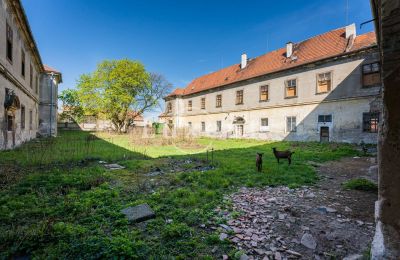 Palazzo in vendita Cítoliby, Zamek Cítoliby, Ústecký kraj:  