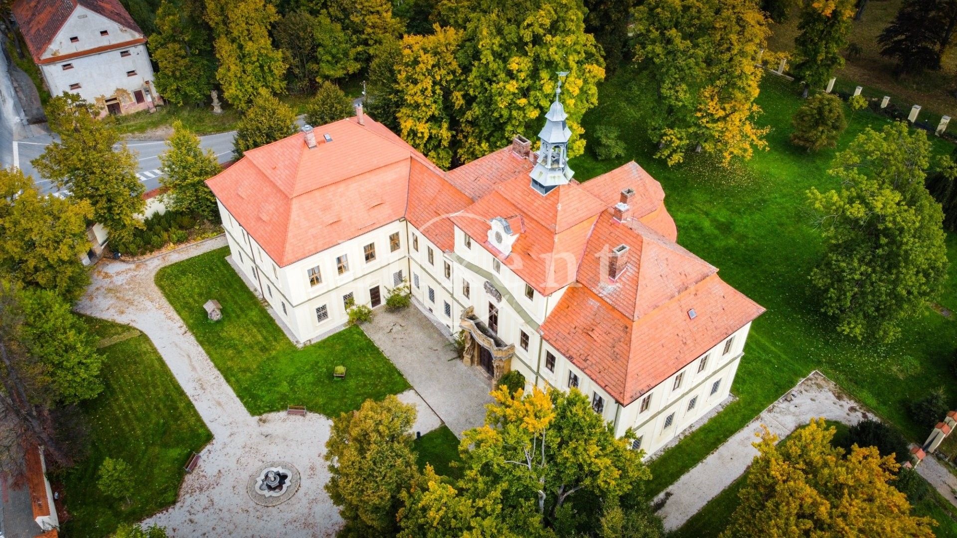 Immagini Castello barocco al confine ceco-tedesco
