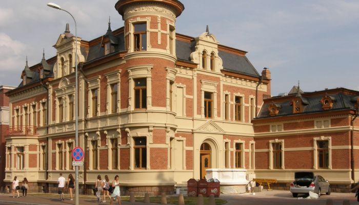 Palazzo Polska 1
