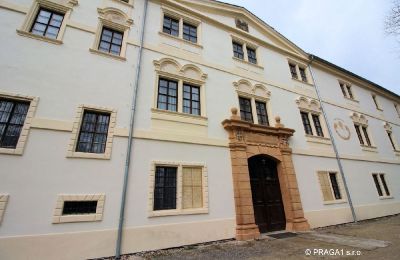 Palazzo in vendita Praha