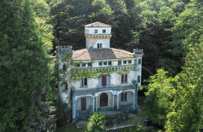 Villa storica in vendita 28838 Stresa, Via Giuseppe Mazzini, Piemonte, Foto con drone