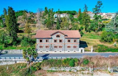 Villa storica in vendita Verbania, Piemonte:  