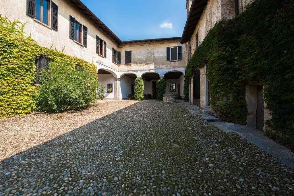 Immagini Ex monastero sulle colline di Varese