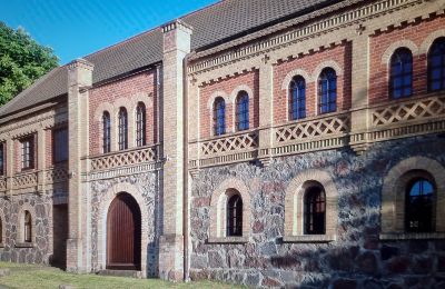 Casa padronale in vendita Mecklenburg-Vorpommern:  Vorderansicht (Gutshaus / Herrenhaus Deutschland)