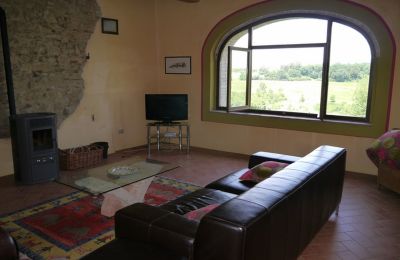 Casale in vendita Promano, Umbria:  Soggiorno