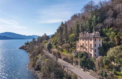 Villa storica in vendita Cannobio, Piemonte, Vista esterna