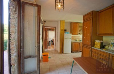 Casale in vendita 06019 Preggio, Umbria:  Cucina