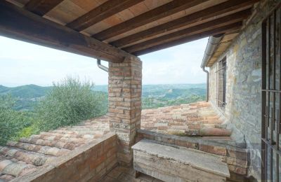 Casale in vendita 06026 Pietralunga, Umbria:  Terrazza