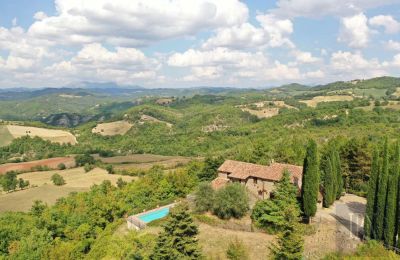 Casale in vendita 06026 Pietralunga, Umbria:  