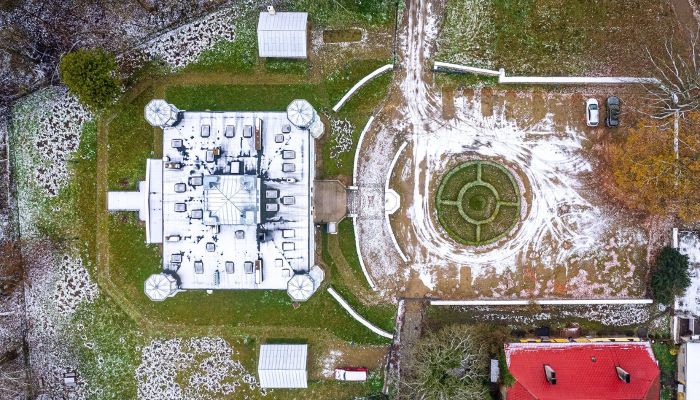 Appartamento in edificio storico in vendita Lubiechowo, Pomerania Occidentale,  Polonia
