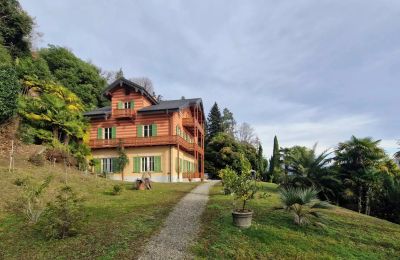 Villa storica in vendita 28823 Ghiffa, Piemonte:  