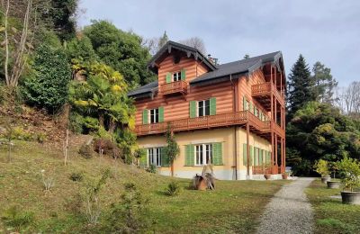 Villa storica in vendita 28823 Ghiffa, Piemonte:  Vialetto