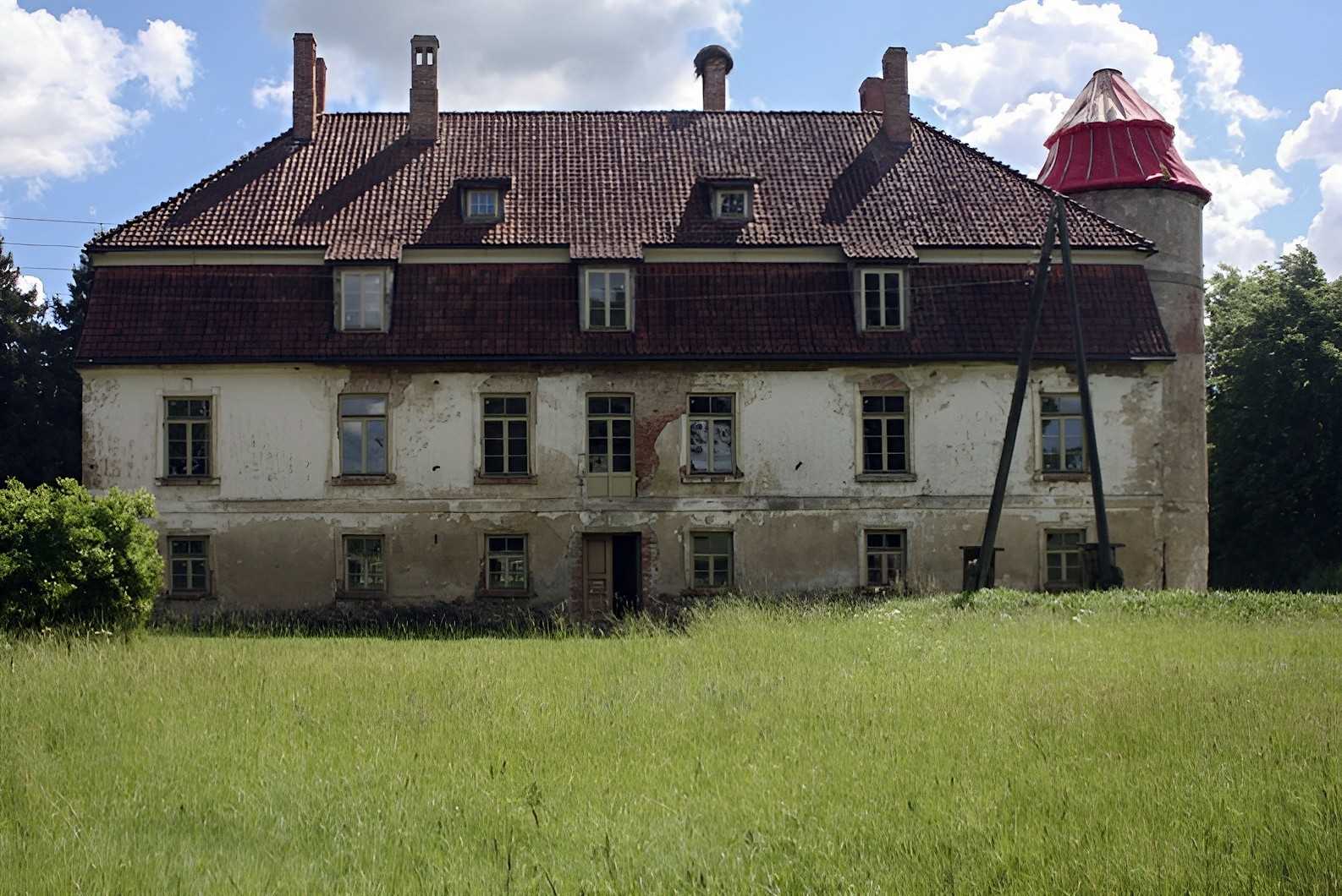 Immagini Vormsāte - Gutshaus Groß Wormsathen