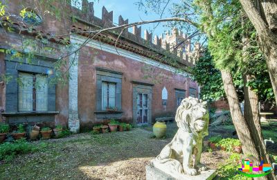 Immobili di carattere, Castello con giardino in vendita in Sicilia