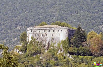 Castello medievale Abruzzo