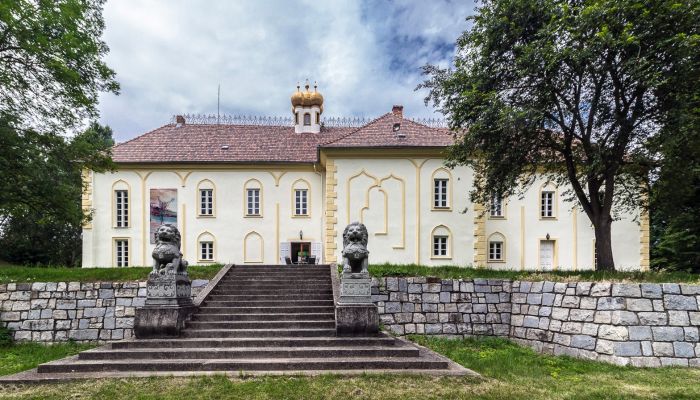 Palazzo in vendita Szombathely, Contea di Vas,  Ungheria