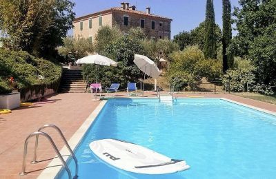 Villa storica in vendita 06063 Magione, Umbria:  Piscina
