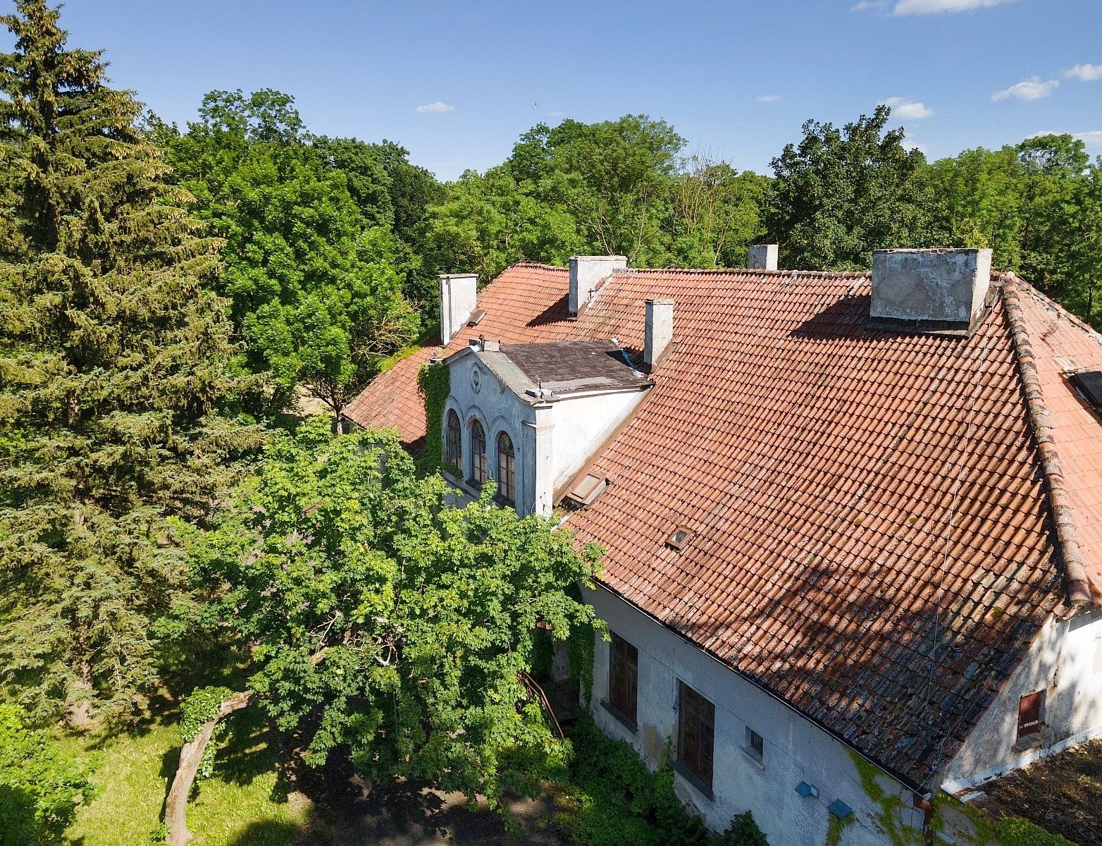 Immagini Gutshof im ehemaligen Ostpreußen