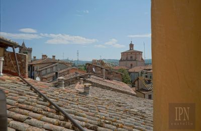 Casa di città in vendita 06019 Umbertide, Piazza 25 Aprile, Umbria:  