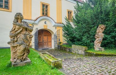 Castello medievale Třebotov, Regione della Boemia Centrale