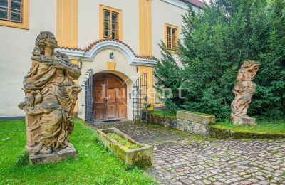 Castello medievale in vendita Třebotov, Třebotov tvrz, Středočeský kraj, Foto 1/36