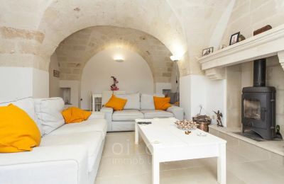 Villa storica in vendita Oria, Puglia:  Camino