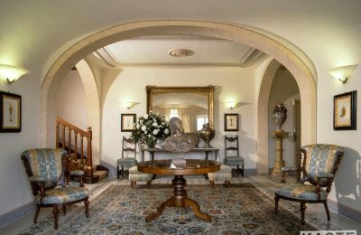 Villa storica in vendita Lari, Toscana:  Sala d'ingresso
