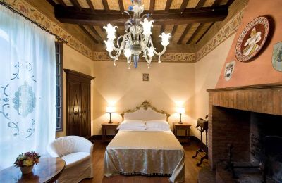 Castello in vendita 06053 Deruta, Umbria:  Camera da letto