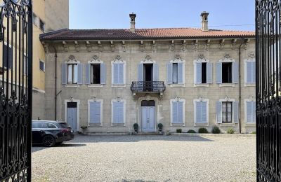 Villa storica in vendita Verbano-Cusio-Ossola, Intra, Piemonte:  Vista esterna