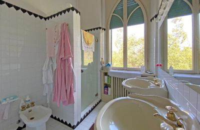 Villa storica in vendita Verbania, Piemonte:  Bagno