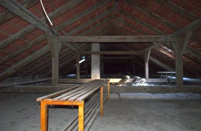 Villa padronale in vendita Regione di Nitra, Soffitta