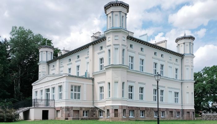 Appartamento in edificio storico in vendita Lubiechowo, Pomerania Occidentale,  Polonia