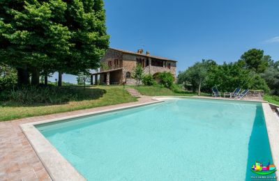 Casa rurale in vendita 06059 Todi, Umbria:  Piscina