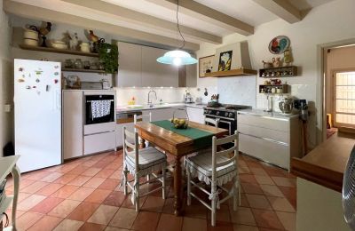 Villa storica in vendita Marti, Toscana:  Cucina
