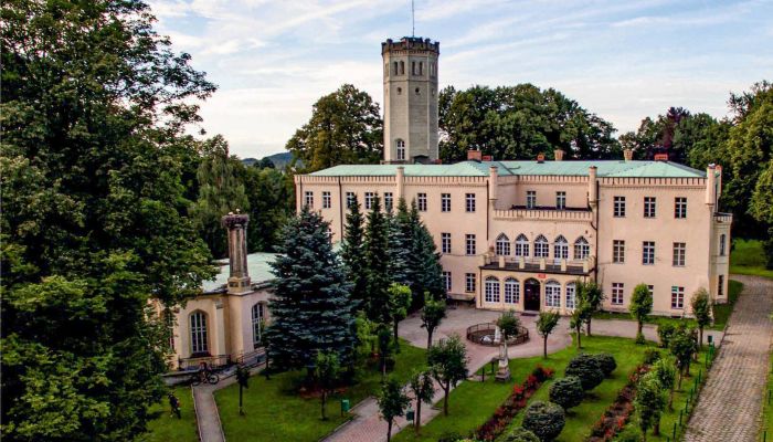 Palazzo in vendita Mysłakowice, Bassa Slesia,  Polonia