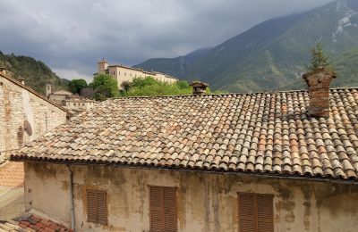 Palazzo in vendita Piobbico, Garibaldi  95, Marche:  