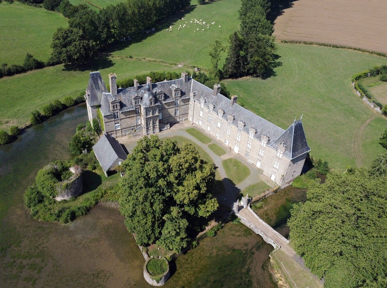 Immagini Castello rinascimentale vicino a Le Mans - Valle della Loira