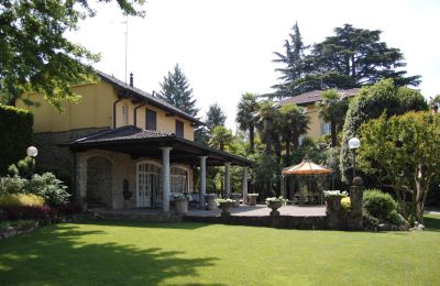 Villa storica in vendita Merate, Lombardia, Dependance