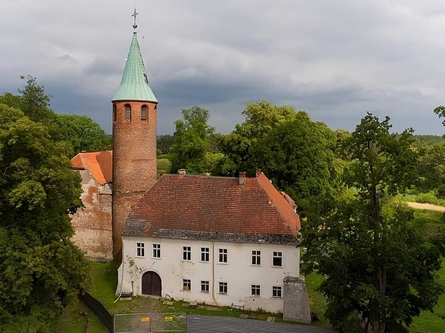 Immagini Castello in vendita in Polonia: Karłowice