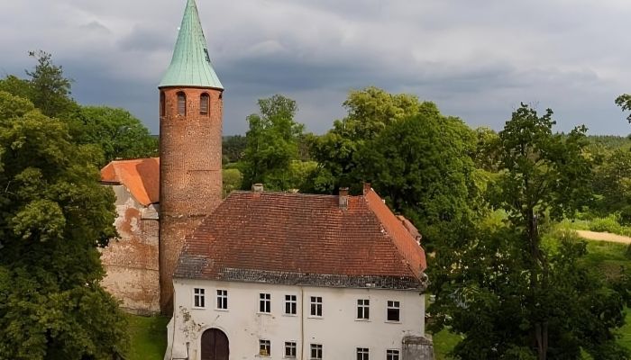 Castello in vendita Karłowice, województwo opolskie,  Polonia