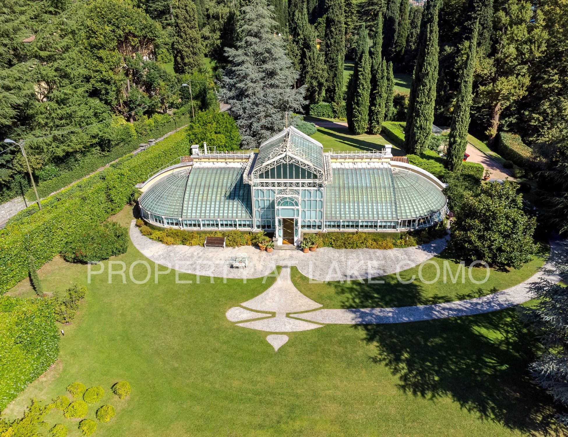 Immagini Proprietà unica sul lago di Como: serra a Griante