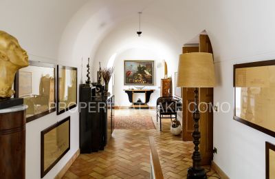 Villa storica in vendita Griante, Lombardia:  Corridor
