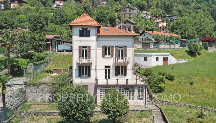 Villa storica Dizzasco, Lombardia