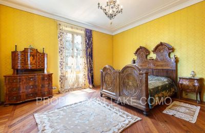 Villa storica in vendita Dizzasco, Lombardia:  Camera da letto