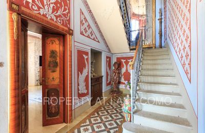 Villa storica in vendita Dizzasco, Lombardia:  Scala