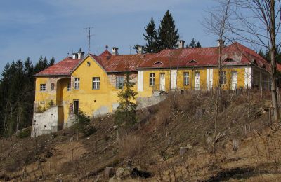 Casa padronale in vendita Karlovy Vary, Karlovarský kraj:  