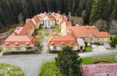 Villa padronale Karlovy Vary, Severozápad