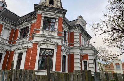 Palazzo in vendita Tomaszów Mazowiecki, Barlickiego 32, województwo łódzkie:  